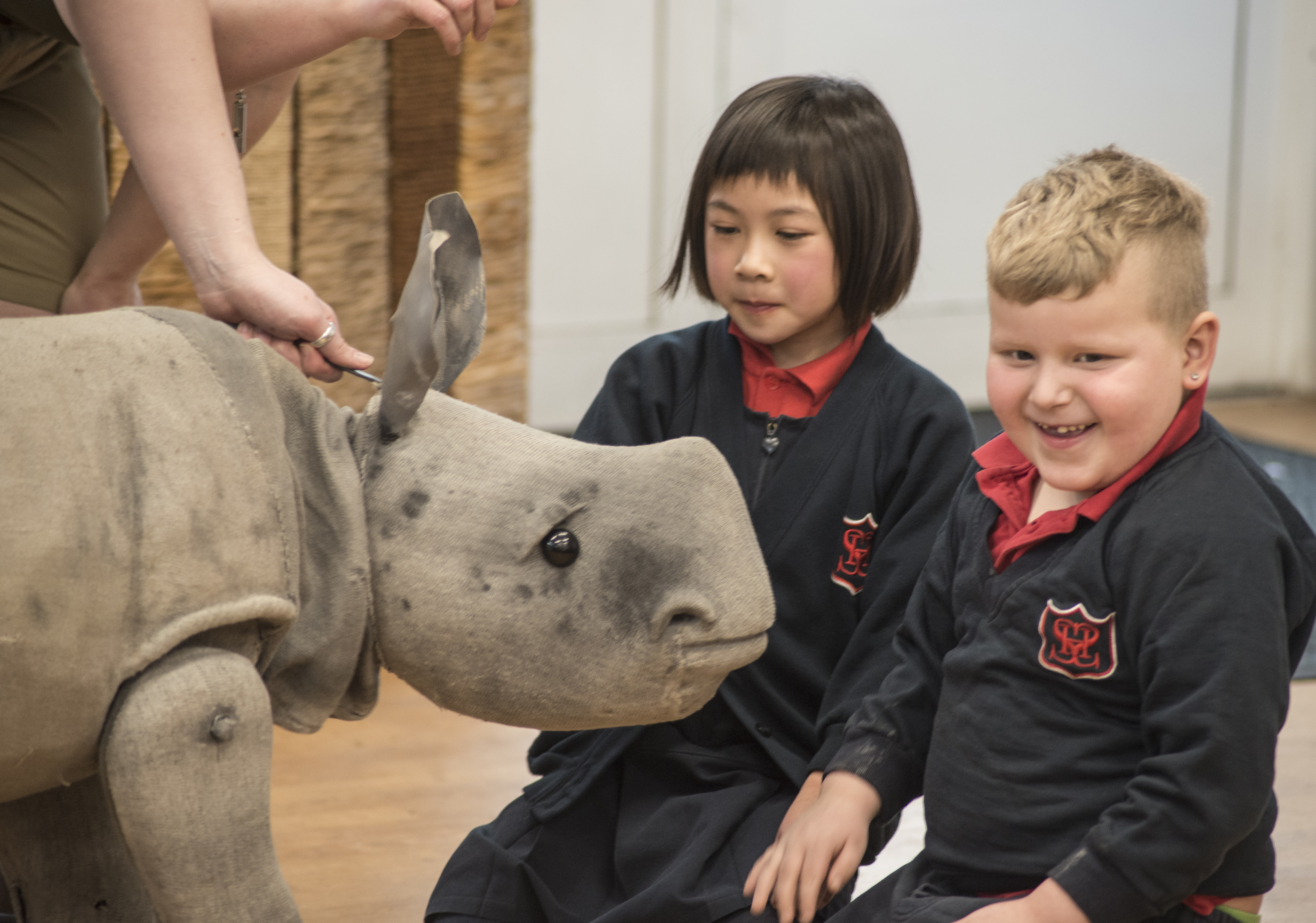 Rhino Puppet - The Zoo That Comes To You