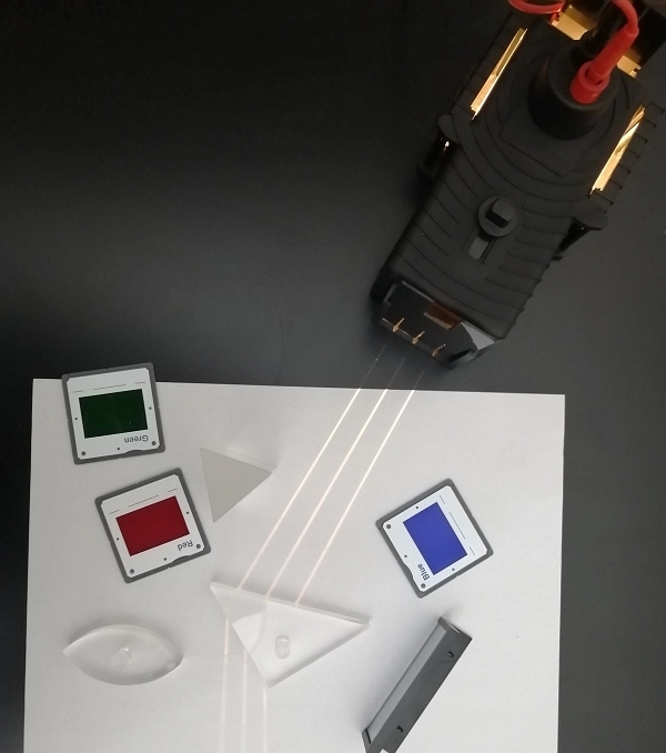 Light Ray Box