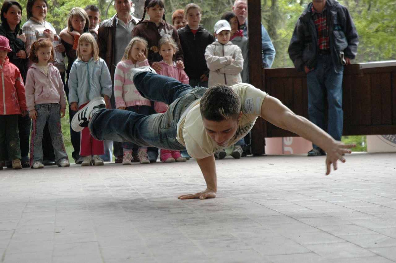 Breakdancing
