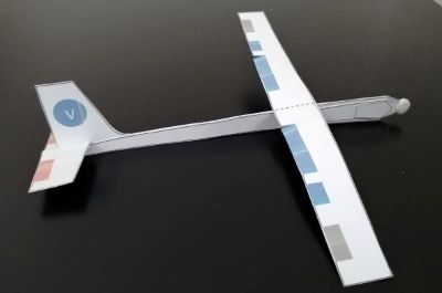 Cardstock Glider