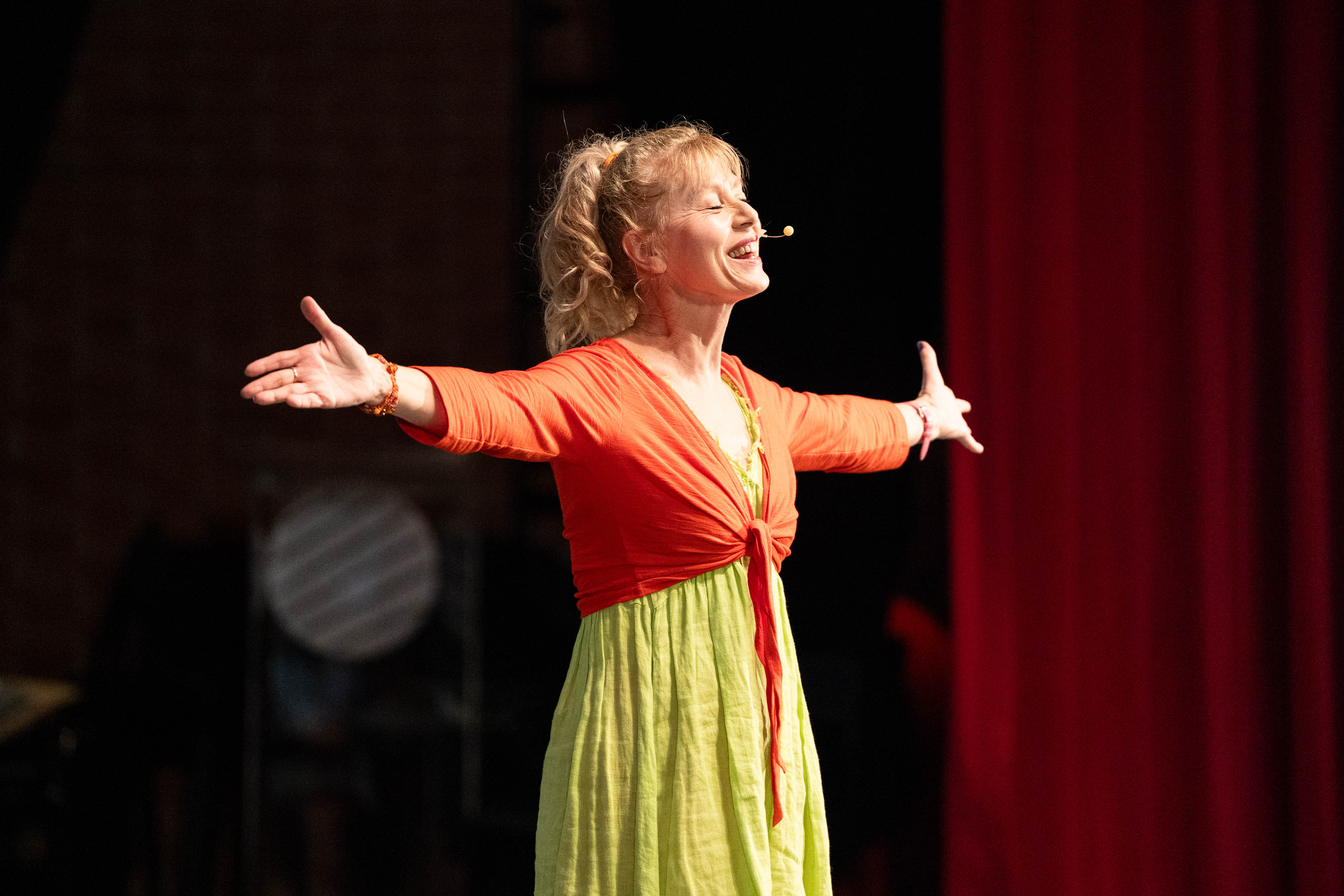 Cat Weatherill storyteller