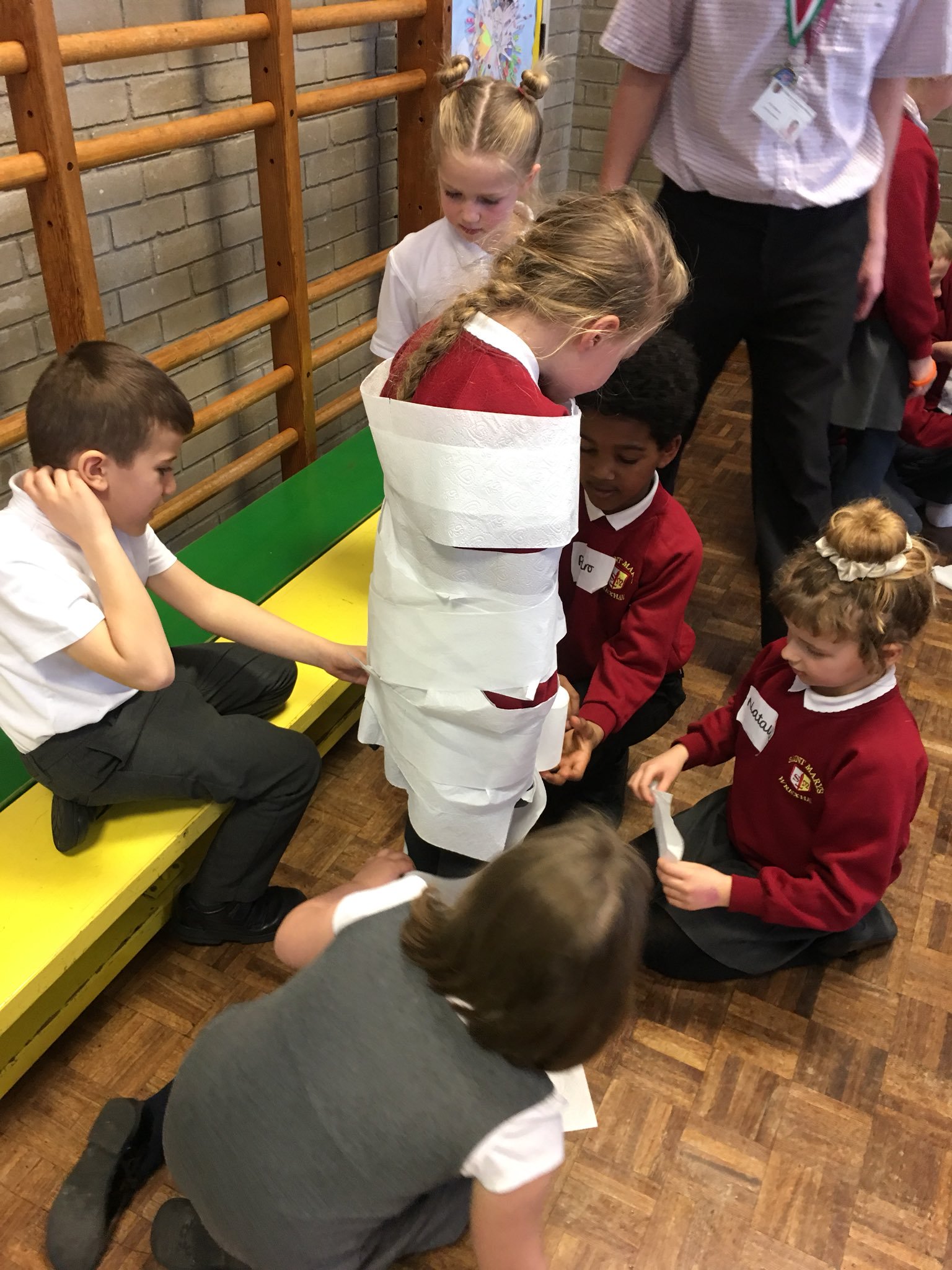 MUMMY WRAPPING