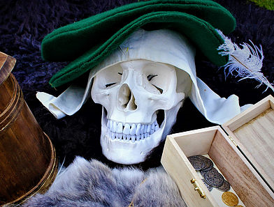Tudor Skull